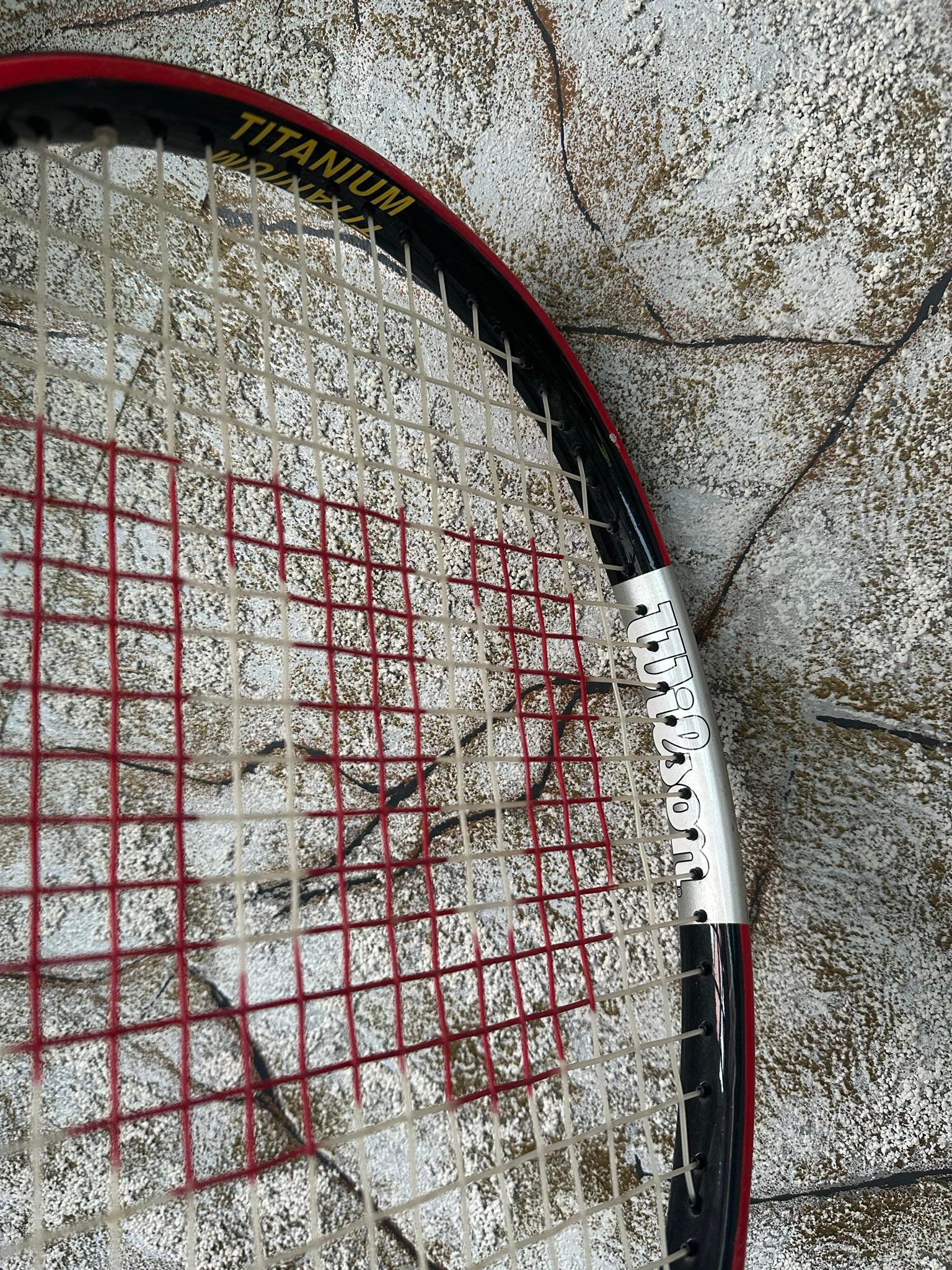Professional Tennis Racquet Wilson Six One Comp Titanium 98 Sq