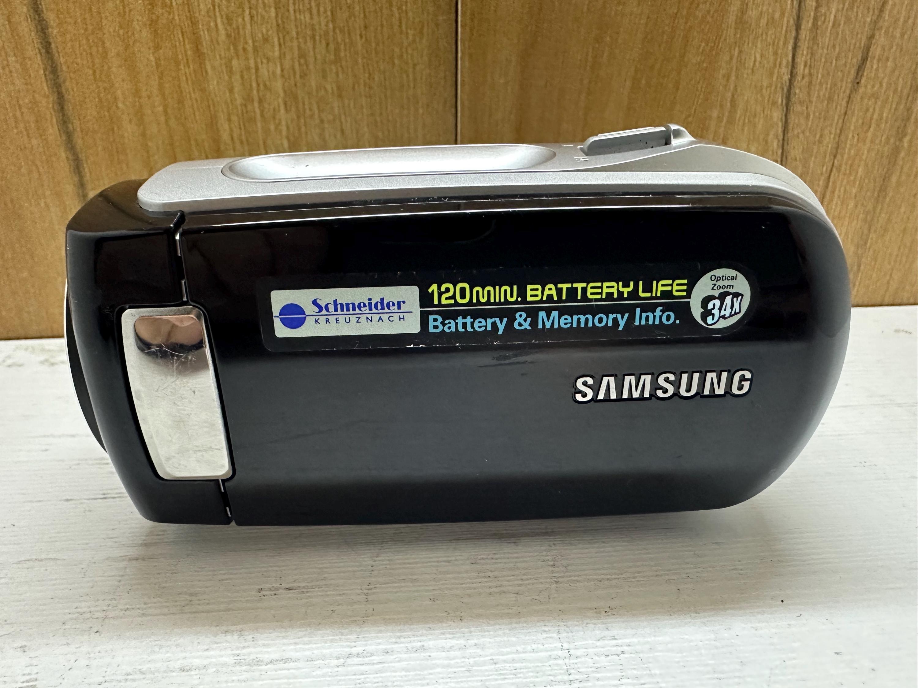Samsung Digital SD Camcorder Schneider Kreuznach 34x Optical Zoom