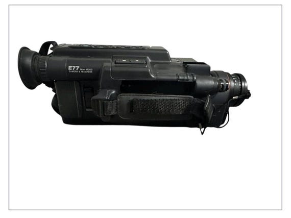 Vintage Canon Vision E77 8mm Old Tapes Video Camera Camcorder 6x