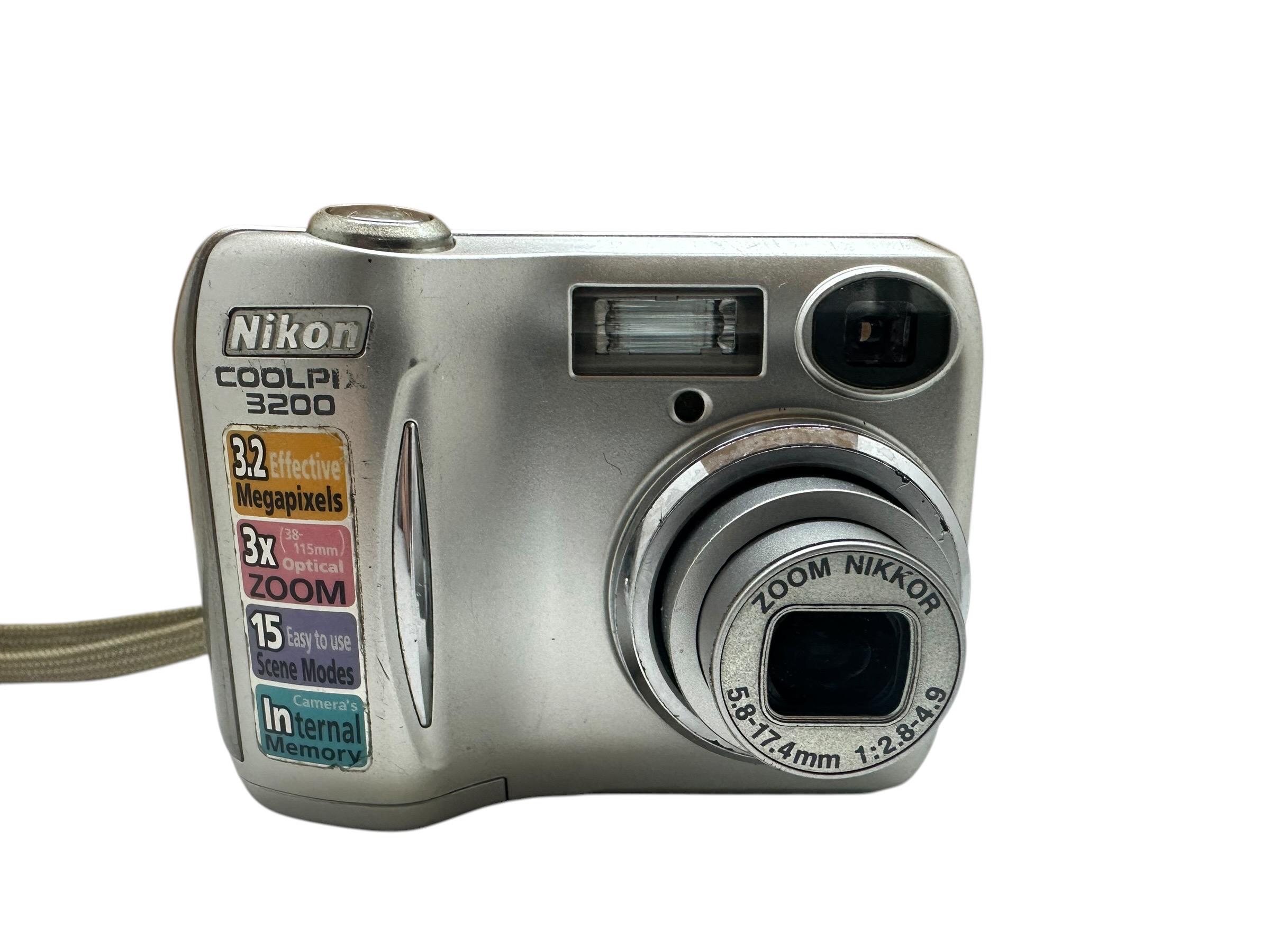 Nikon Coolpix E3200 Nikkor 15 Scene Modes Digital Camera 3.2 MP 3X