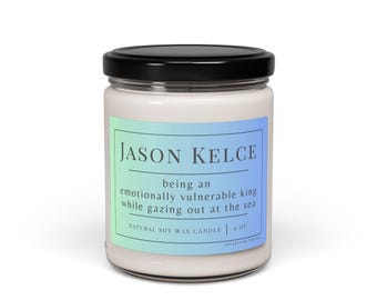 Vela perfumada de Jason Kelce, Emotionally Vulnerable King, aroma a sal marina y orquídea.