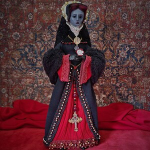 Queen discount mary doll