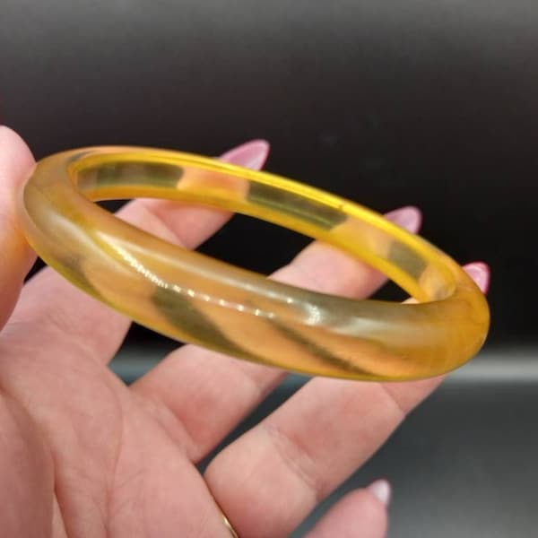 Vintage Apple Juice Prystal Bakelite Bangle 1930s 1940s 17.2g