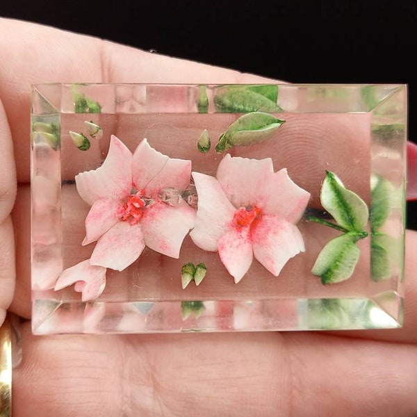 Vintage 1940s Reverse Carved Lucite Pretty Pink Flowers Brooch