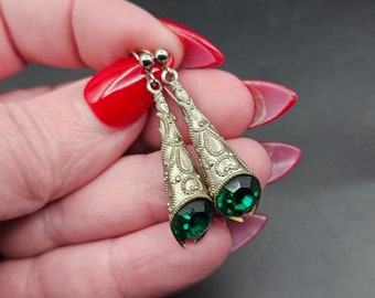 Antique 1930s Art Deco Czech Green Glass Drop Ornate Silvertone Earrings