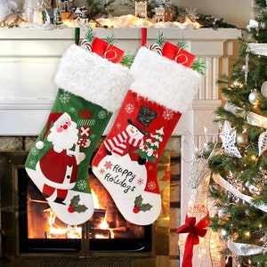 Personalized Christmas Stockings Holiday Stockings Embroidered Plaid Family Stockings For Christmas Decoration