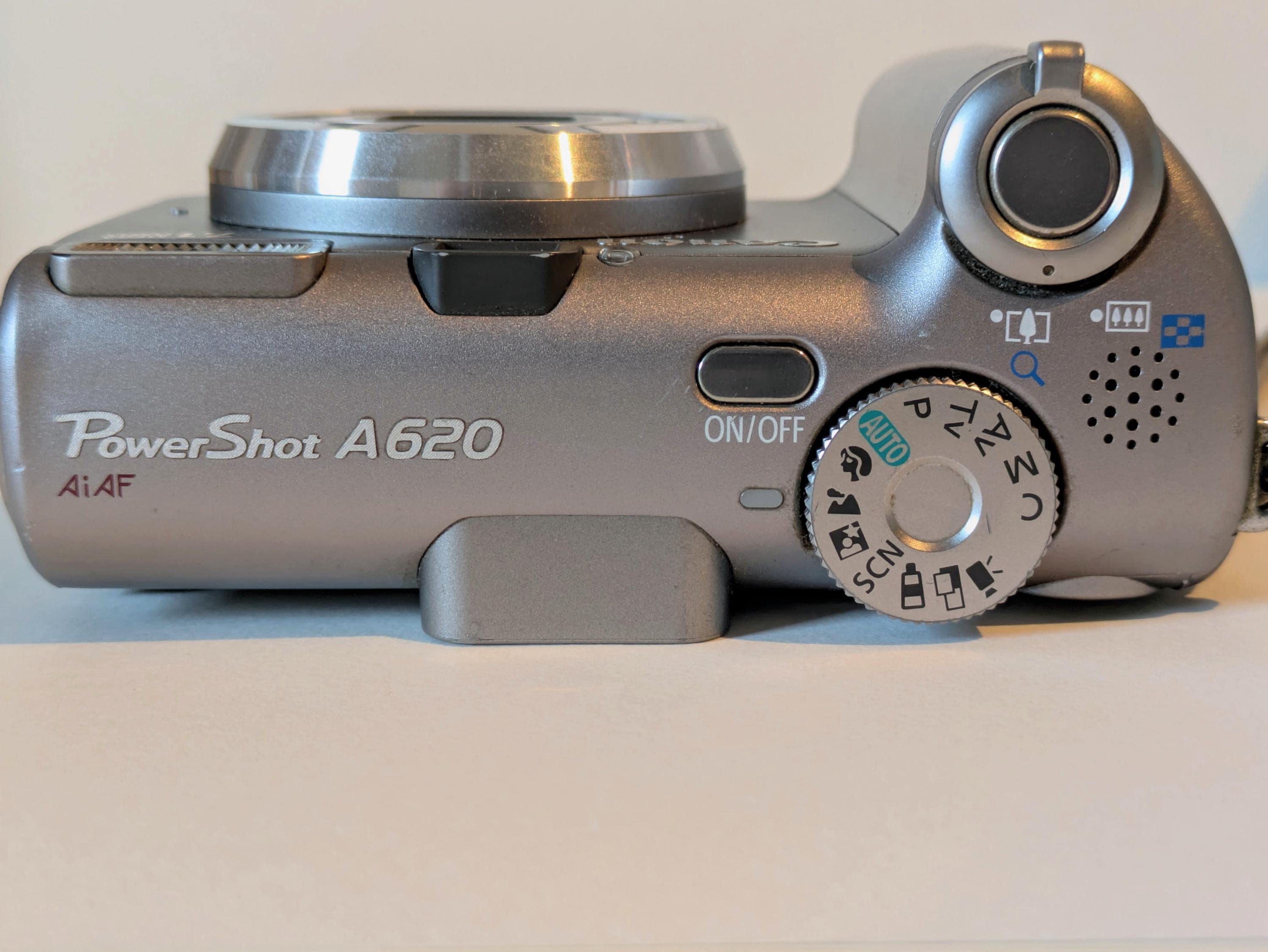 Canon Powershot A620 Digital Camera, 7.1 MP, Rotating LCD, Y2K