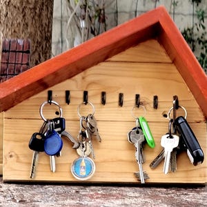 Wood keys holder