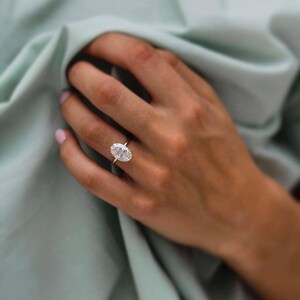 1.8 CT Oval Cut Moissanite Engagement Ring, Solitaire Hidden Halo Ring, Moissanite Wedding Ring, 14K/18K Solid Gold Ring, Gift Ring