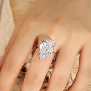 Pear Cut White Moissanite Ring, Silver,Gold Engagement Ring For Women, Beautiful Solitaire Ring, Wedding Anniversary Ring for Gift Love