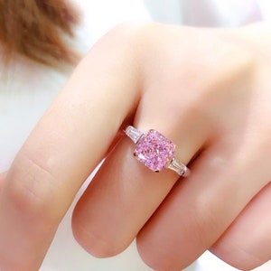 3 CT Cushion Cut Pink Cubic zirconia Ring, Silver,Gold Engagement Ring For Women, Solitaire Ring, Wedding Anniversary Ring for Gift