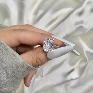 Cushion Brilliant Cut colorless Moissanite Diamond ring, Engagement Ring, Hidden Halo Ring, Wedding Ring, Big Moissanite Ring, Gift for Her