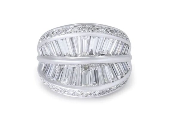 Diamond cocktail rings with baguettes deals
