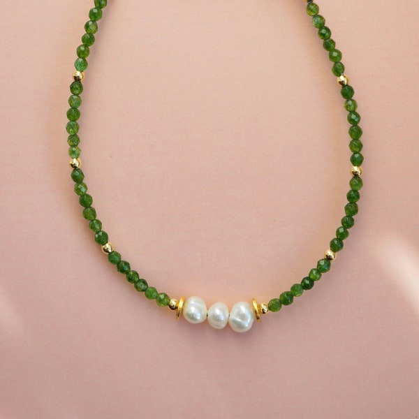 Green Agate Bracelet // Green Bracelet // Gemstone Bracelet //Pearl Bracelet // Freshwater Pearls // Handmade Bracelet