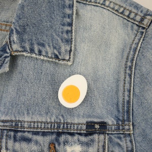 Boiled Egg Pin | Ramen Egg Brooch | Miniature Food-Themed Accessory for Egg Lovers | Whimsical Breakfast Badge