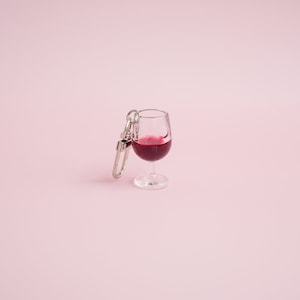 Glass of Red Wine Keychain | Wine Lover Gift | Miniature Food Key Chain | Drinks Keyring | Cute Accessories