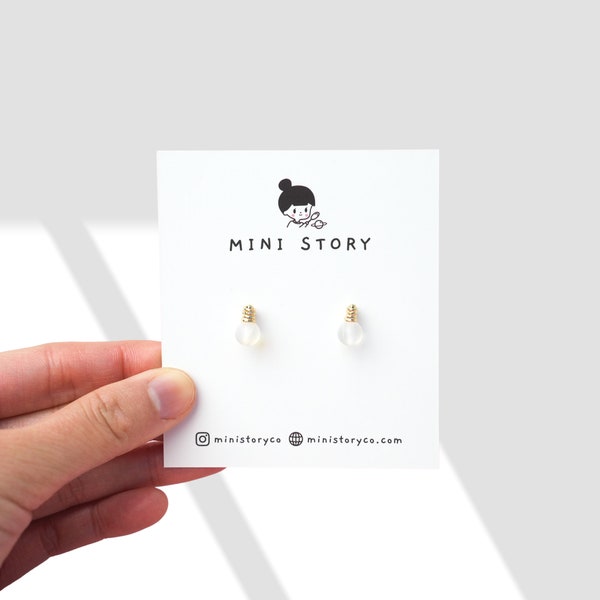 Gold Light Bulb Stud Earrings | Tiny Lightbulb Earrings | Miniature Jewellery | Glowing Light Bulb Earrings | Cute Studs