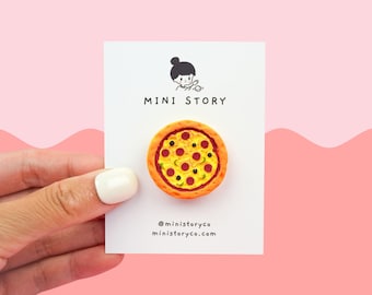 Pepperoni Pizza Pin | Miniature Pizza Brooch | Cute Food Themed Accessory | Gift for Pizza Lovers | Pizza Gift Ideas | Italian Pizza Pin