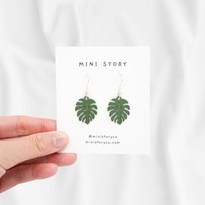 Grünes Blatt baumeln Ohrringe | Monstera Blatt Ohrringe | Ästhetische Statement Ohrringe | Zierliche Blatt baumeln Ohrringe | Frühlingsschmuck für Sie