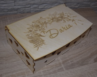 Drewniane pudełko z personalizacją