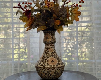 Handmade Engraved Ceramic Vase – Antique Glaze, 13-inch