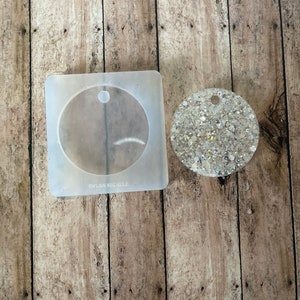 Circle keychain silicone mold with hole |  Silicone Mold | Resin Mold