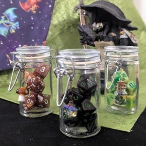 Dice set in a jar with charm - Potion Dice set - Mushroom - Mini Potion - Gemstone