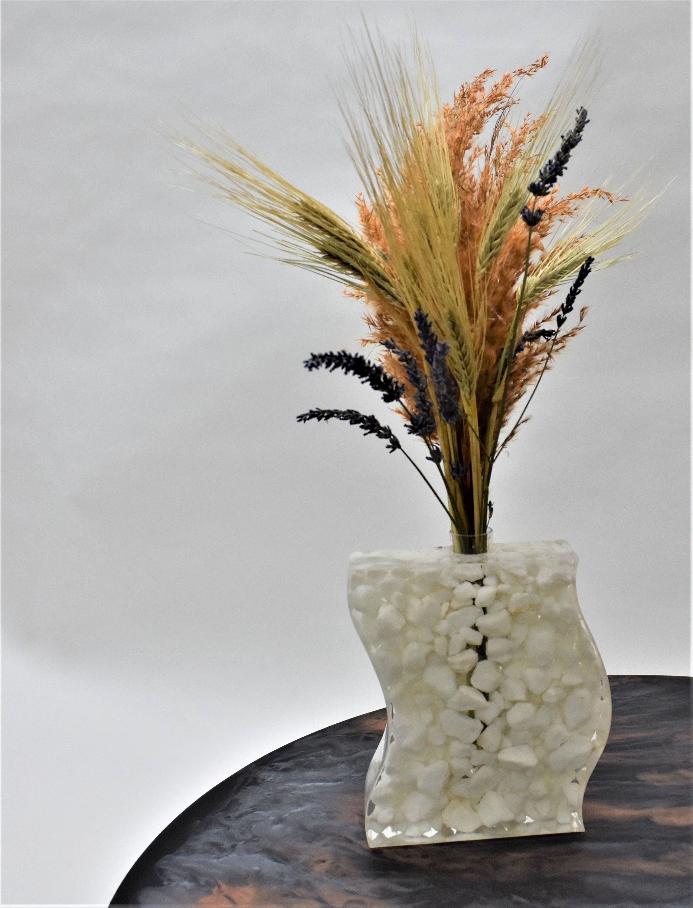 Modern Epoxy Resin Vase for Floral Arrangements Kuko Art Design