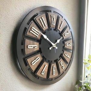 Minimalist Oak Wooden Wall Clock: Modern Home Decor