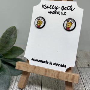 Cindy Lou Earrings, Clip On or Stud Cindy Lou Earrings, Grinch Earrings, Grinch Jewelry, Grinch Christmas