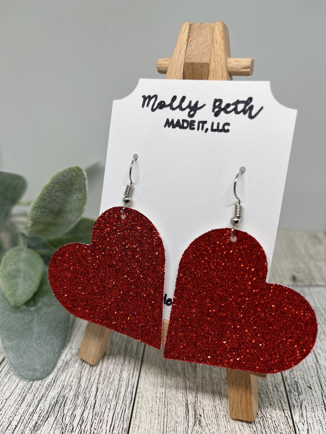 Chanaiqw Heart Wood Hollow Out Earrings for Women Valentines Earrings Red  Heart Stud Earrings for Girls Valentines Day Gifts for Her