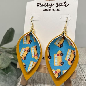 Schulbus Ohrringe, Glitzernde Schulbus Ohrringe, Kunstleder Schulbus Ohrringe, leichte Schulbus Ohrringe, Busfahrer Geschenke