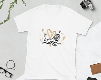 フトアゴヒゲトカゲのラブシャツ | 半袖ユニセックスTシャツ