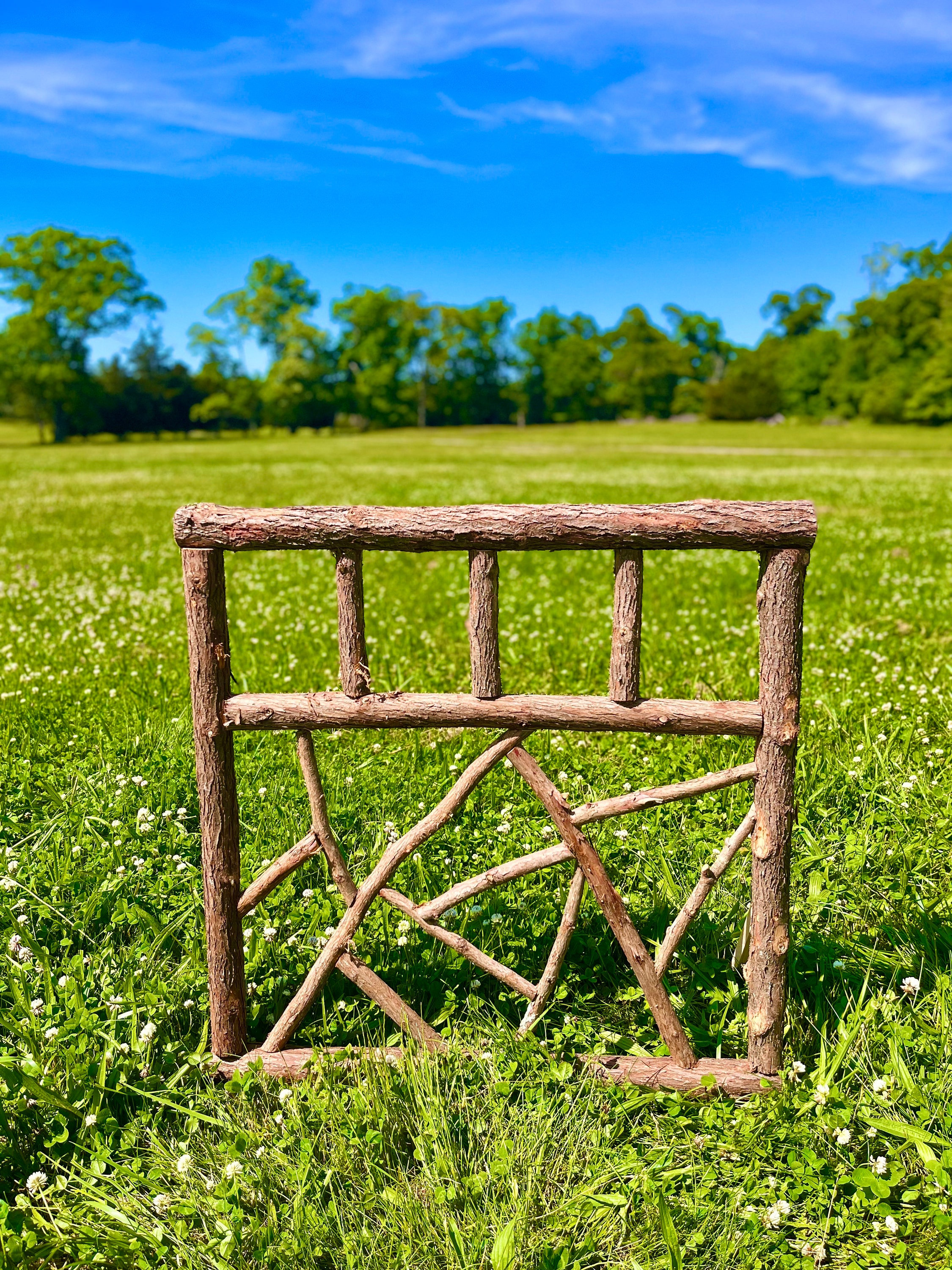 Rustic Gate - Classic Design