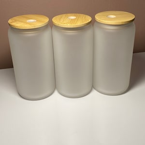 Frosted 16 oz Libby Glasses. Comes with Lid, Straw and box. For sublimation by crafter.
