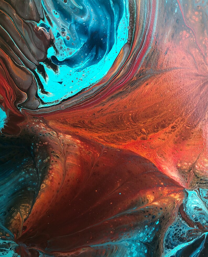 Peut inclure: Peinture abstraite avec des couleurs tourbillonnantes bleues, turquoise, brunes et orange. Les couleurs se m&eacute;langent pour cr&eacute;er un design unique et int&eacute;ressant.