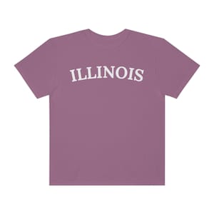Comfort Colors UNIVERSITY OF ILLINOIS Urbana-Champaign &quot;Illinois&quot; T-Shirt