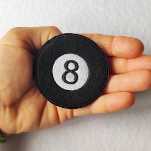 Aufnäher „8 Ball“ zum Aufbügeln – Glücks-8-Ball-Aufnäher – Retro-Aufnäher – Billard-Aufnäher – Glücksspiel-Aufnäher – Aufnäher für Streetwear-Jacken