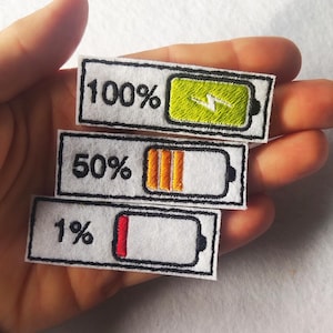 Parche bordado termoadhesivo de batería – Parche de nivel de energía – Parche para gamers – Parche para geeks – Parche tecnológico – Parche divertido para chaqueta