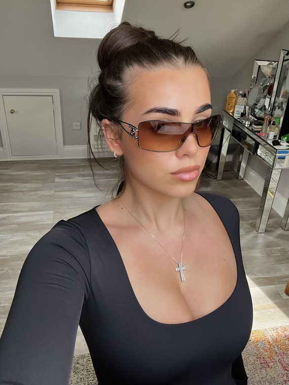 chanel sunglasses gold chain used