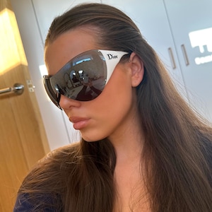 Dior Ski 1 sunglasses vintage Y2K sunglasses black and white rare with sunglasses case John galliano era vintage Dior shield style sunglasse