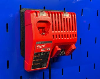 Uchwyt ładowarki akumulatora Milwaukee M18 do US General Icon i Snap On Work Center Hutch
