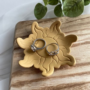 Sun Jewelry Dish Polymer Clay Dish Magical Jewelry Tray Sun Trinket Dish Polymer Clay Tray Clay Jewelry Tray Handmade Dish Summer