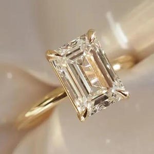 2.0 Carat Emerald Cut Solitaire Engagement Ring, Emerald Cut Engagement Ring, Emerald Cut Ring, 2 Ct Solid 14k Moissanite Engagement Ring