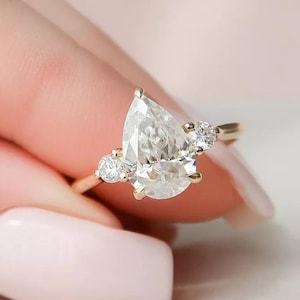 2 CT Teardrop Elongated Pear Cut Moissanite Trilogy Ring For Her Three Stone Ring 14K Yellow Gold Ring Pear Cut Wedding Ring Gifts For Women
