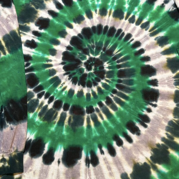 Kelly Green Tie Dye Shirt