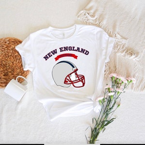 New England Football T-shirt | Vintage Style New England Football Crewneck Shirt | New Egland Shirt | New England Football