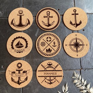Untersetzer maritim, personalisiert, Kork, Nordisch, Tischdekoration, Bierdeckel, Wunschgravur, Platzkarten, Tischkarten, Anker, Kompass
