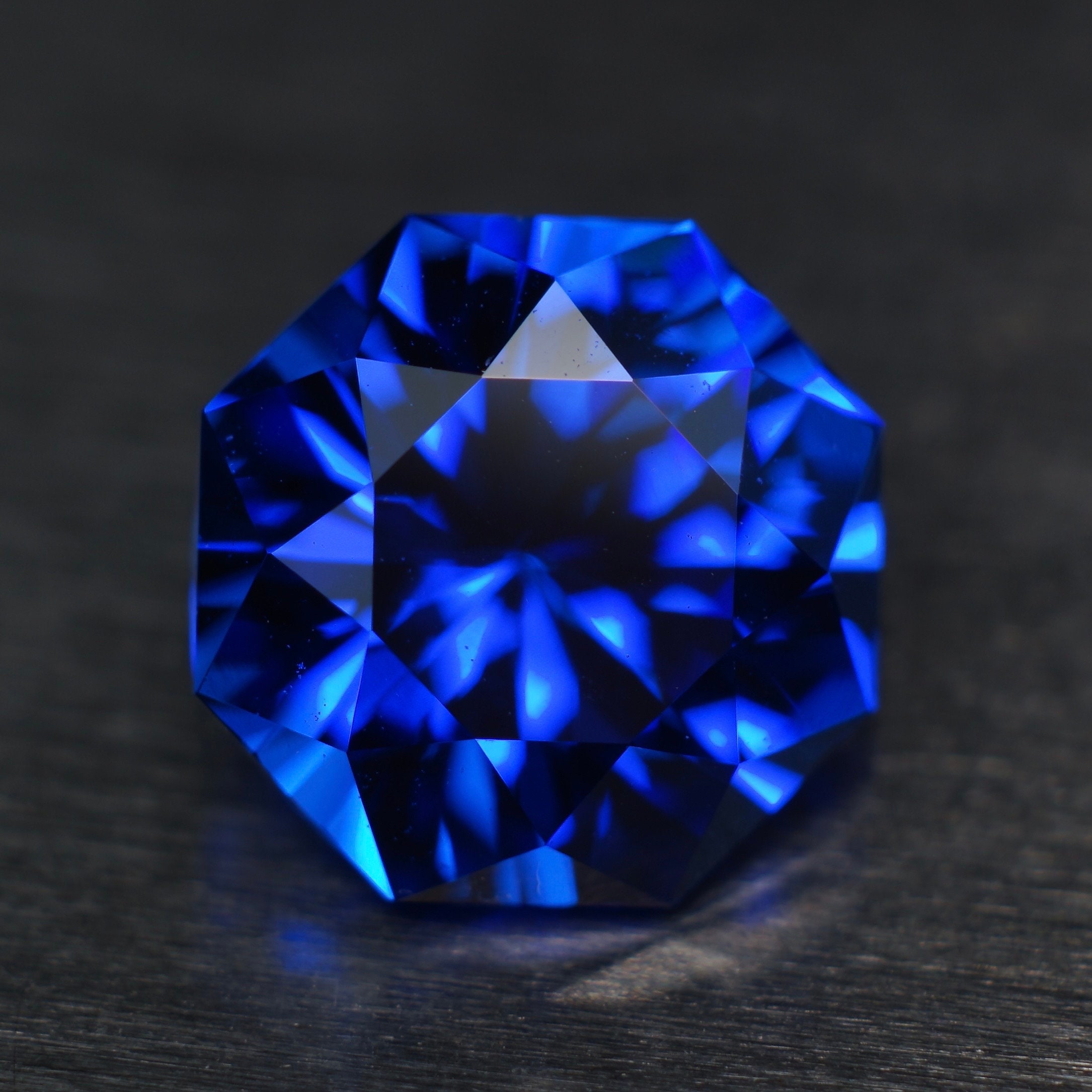 2.87 Carat, 8.53 Mm Blue Lab Spinel in an Octagon Design. Synthetic ...