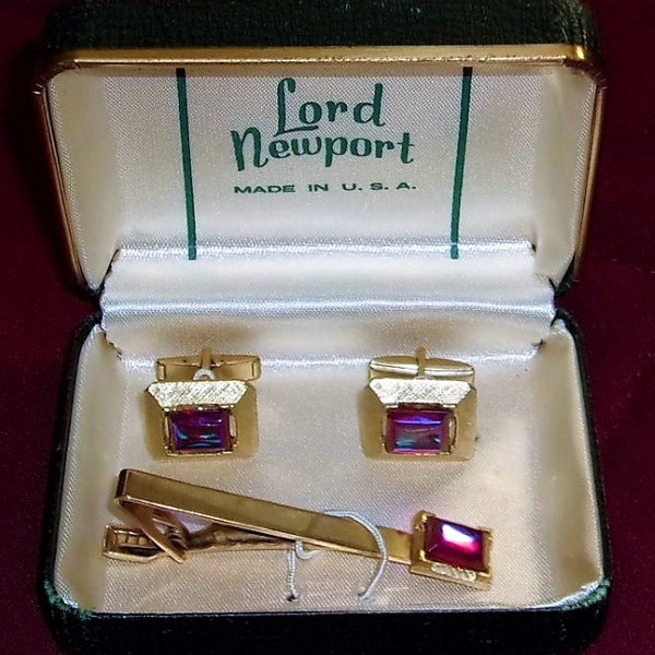 Vintage Lord Newport Purple Iridescent Cuff Links and Tie Clip Set